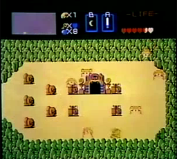 Legend of Zelda (FDS) Prerelease-Dungeon Entrance.png